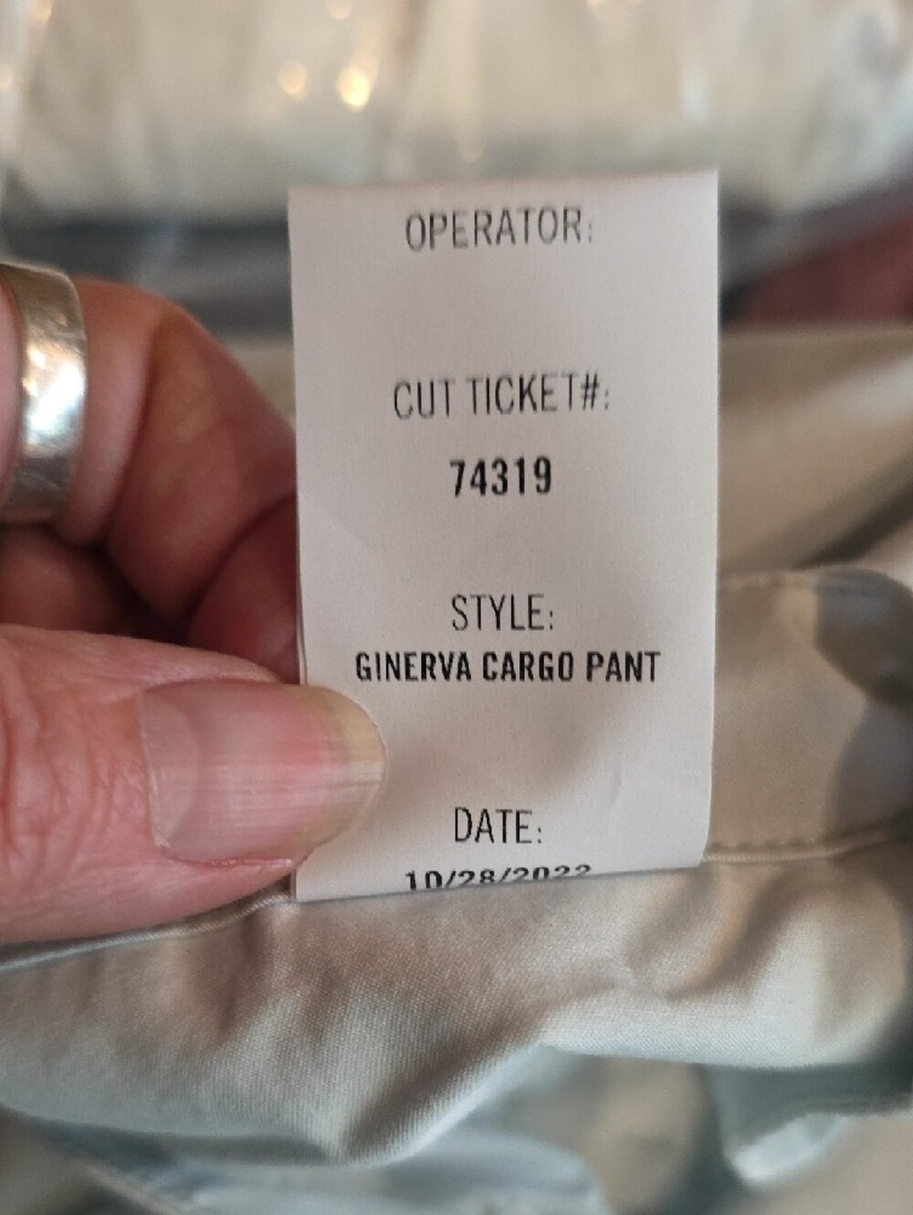 NEW $248 AGOLDE GENERVA CARGO PANTS IN PALE BLUE SIZE 27 - Picture 13 of 13